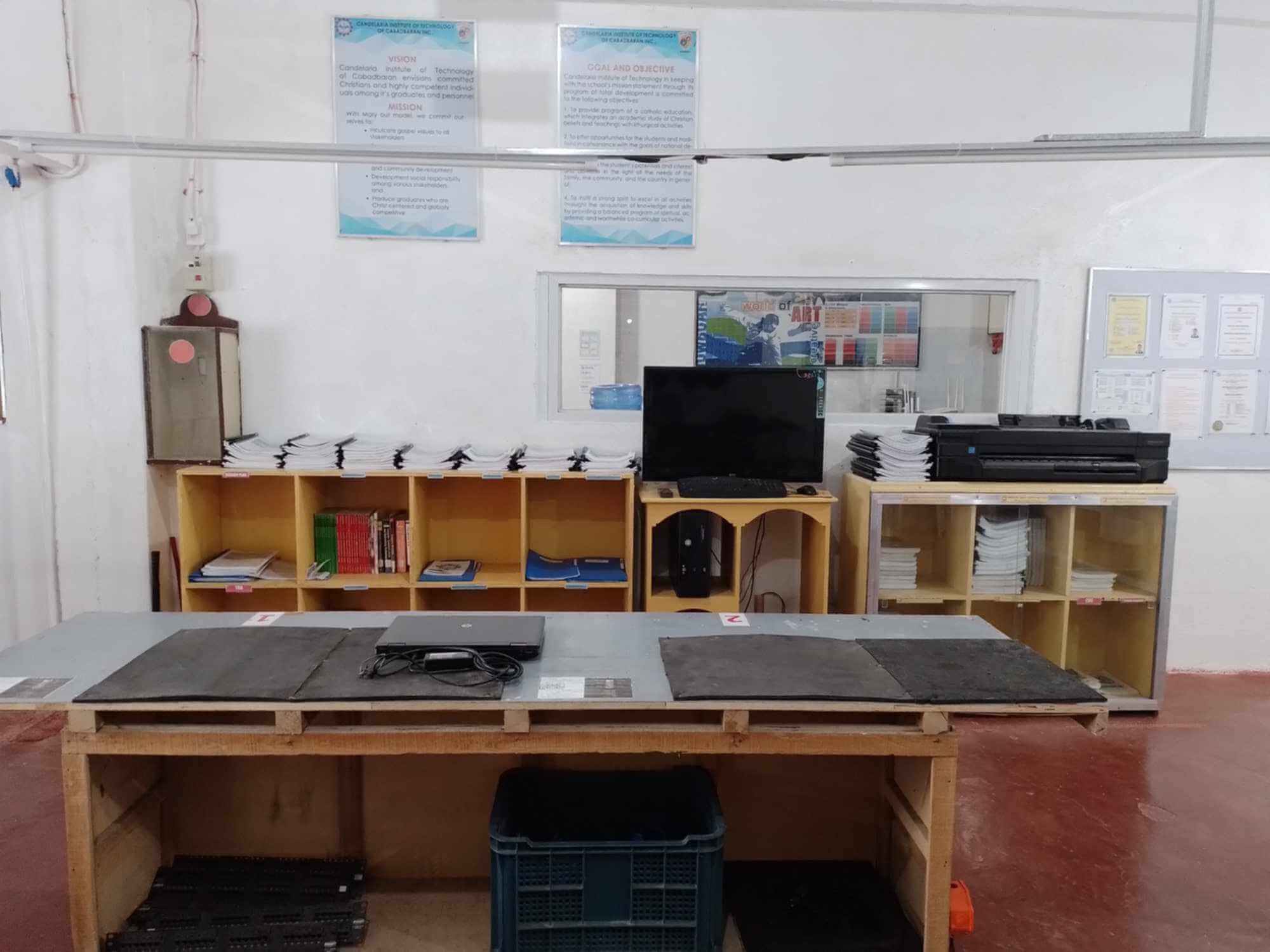 Comupert System Servicing Laboratory thumbnail 1