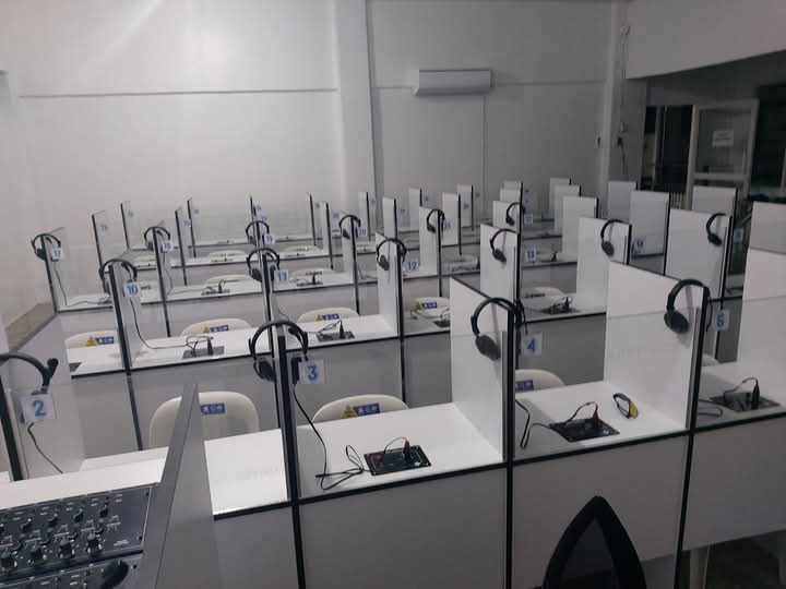 Speech Laboratory thumbnail 1