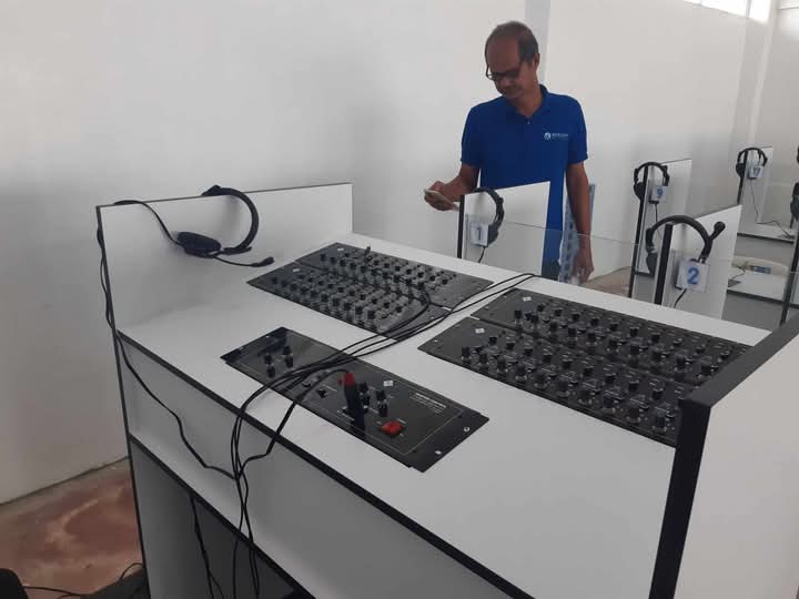 Speech Laboratory thumbnail 2